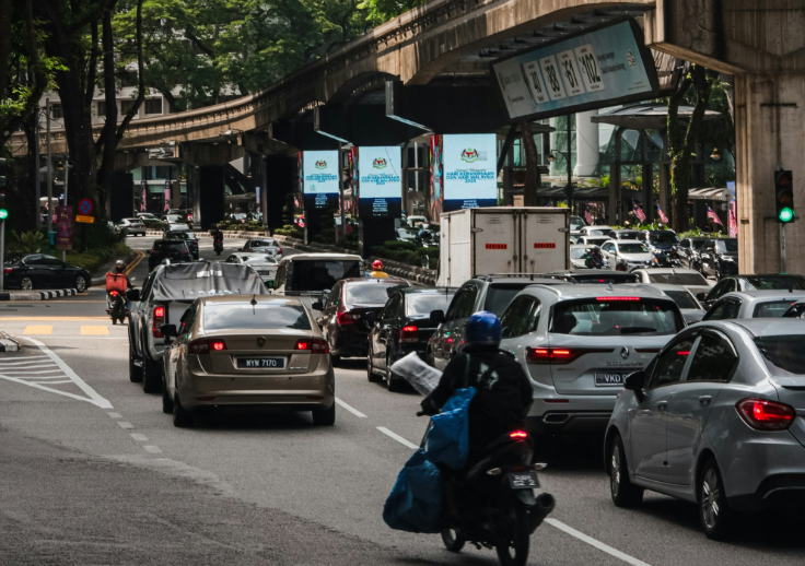 Sumpah seranah di jalan raya
